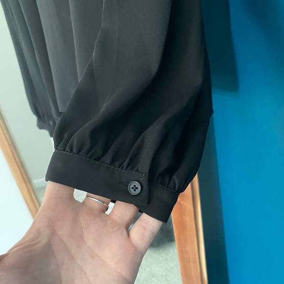 Express long sleeve mesh blouse - Picture 5 of 7